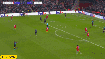 邮报：曼联正与纽卡争夺谢什科，为遵守PSR愿低价出售霍伊伦