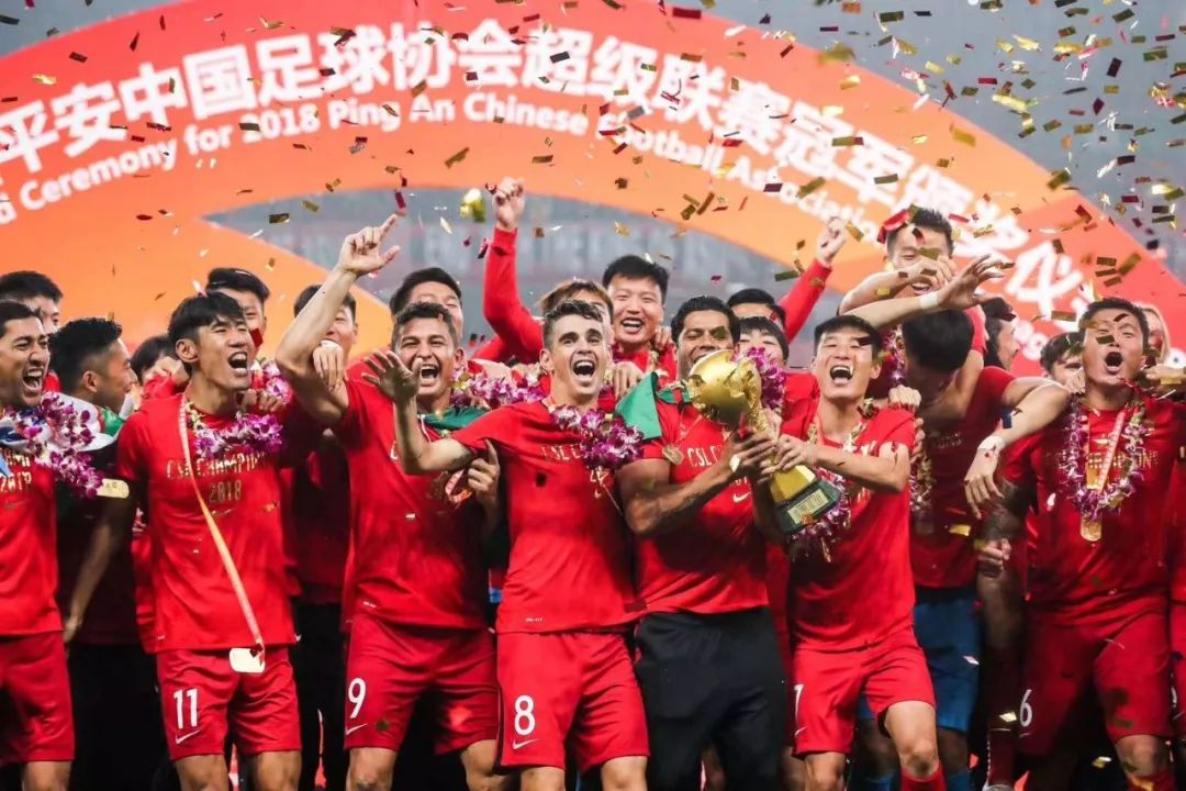 图片报：阿德耶米想在续约合同加解约条款，曼联接触其经纪人