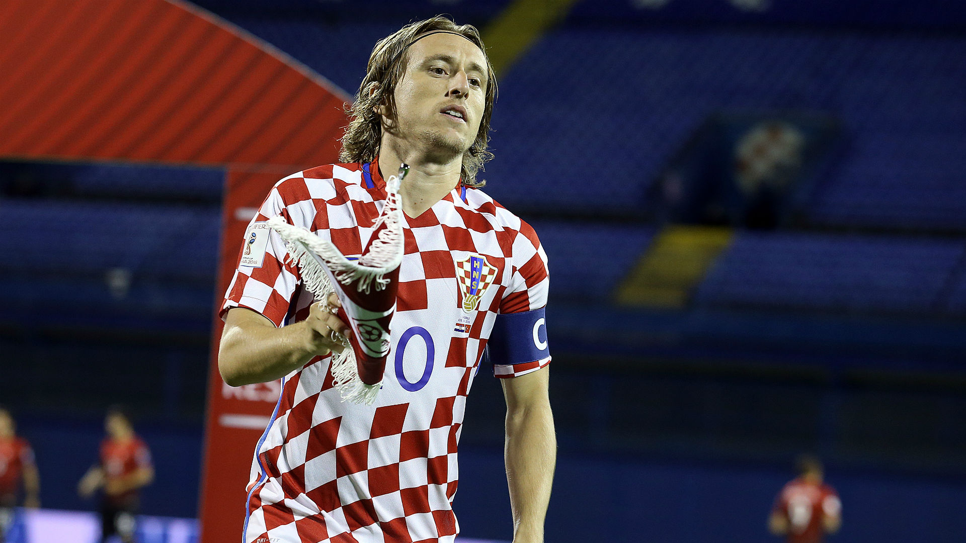 迈阿密国际与塞尔塔谈判阿连德转会，上赛季24球前锋引争夺